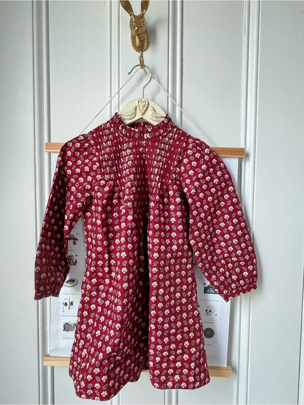 Doen Little Girls' Red Floral Smocked Cotton Dress